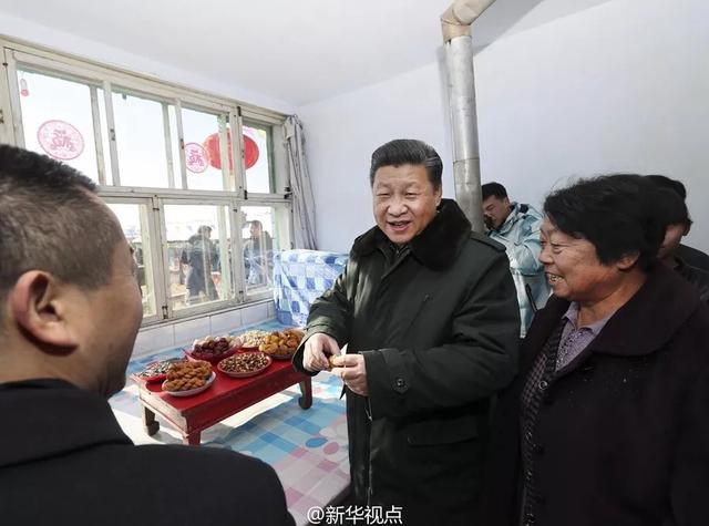 习近平的拜年范儿，年味足、情意浓